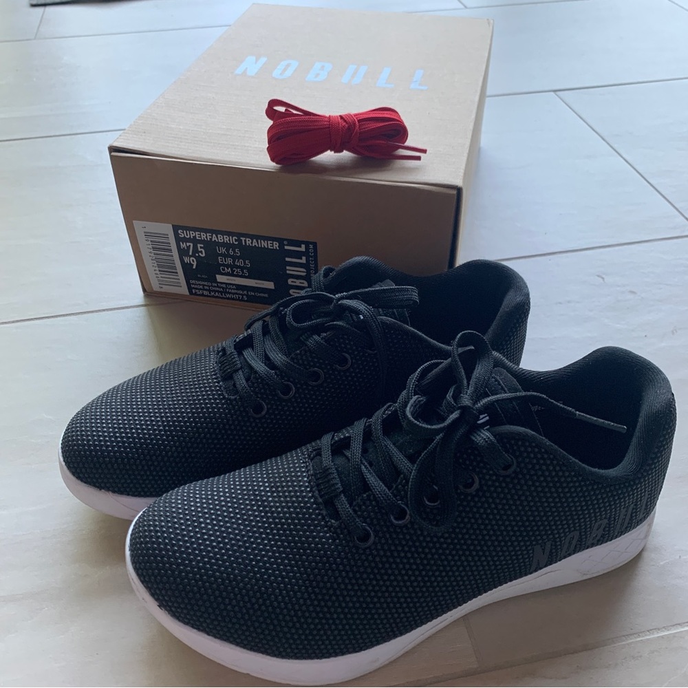 NOBULL Women’s SuperFabric Trainer in size 9